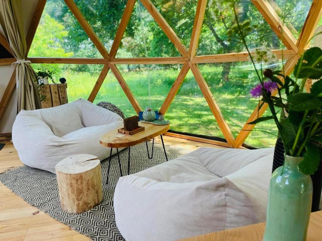 Dome Insolite Lichen Jacuzzi Et Petits-Dejeuners Inclus Gondrin ภายนอก รูปภาพ